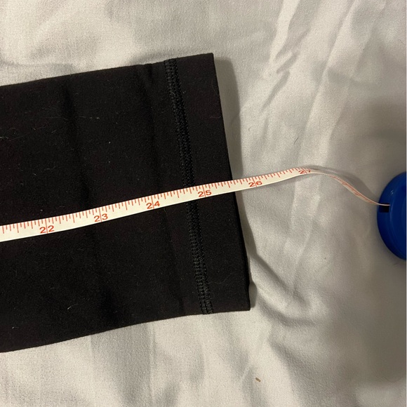 Lululemon Women's Leggings - Picture 6 of 6